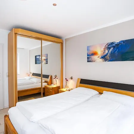 Apartament Amina 3, Strandnah