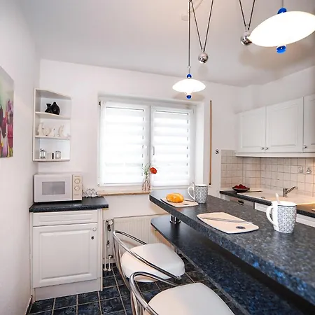 Apartament Amina 3, Strandnah